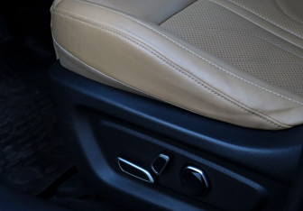 Подержанный автомобиль Changan UNI-K 2023 года (22 фото)