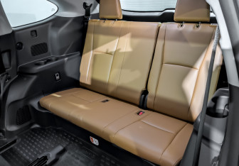 Подержанный автомобиль Toyota Highlander 2025 года (27 фото)