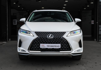 Подержанный автомобиль Lexus RX 2021 года (2 фото)