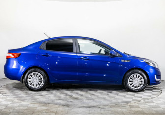 Подержанный автомобиль Kia Rio Sedan 2013 года (4 фото)