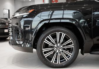 Новый Lexus LX 2026 (9 фото)