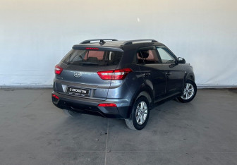 Подержанный автомобиль Hyundai Creta 2017 года (6 фото)
