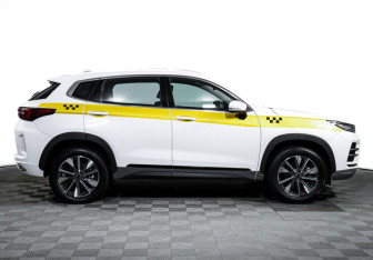 Подержанный автомобиль Exeed LX 2023 года (4 фото)