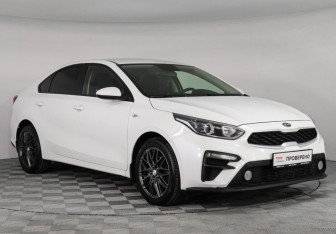 Подержанный автомобиль Kia Cerato Sedan 2019 года (3 фото)