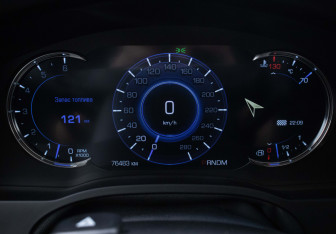 Подержанный автомобиль Cadillac Escalade Suv 2016 года (11 фото)