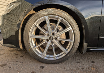 Подержанный автомобиль Audi A7 2020 года (12 фото)