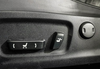 Подержанный автомобиль Lexus RX 2017 года (14 фото)