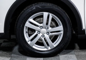 Подержанный автомобиль Haval Jolion 2024 года (15 фото)