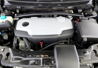 Подержанный автомобиль Volvo XC90 2013 года (9 фото)