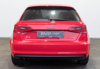 Подержанный автомобиль Audi A3 Hatchback 2013 года (6 фото)