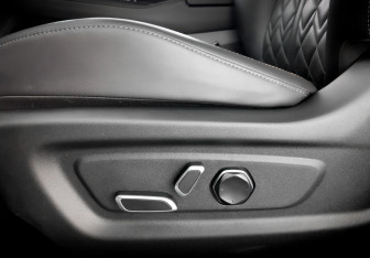 Подержанный автомобиль Changan UNI-K 2024 года (21 фото)