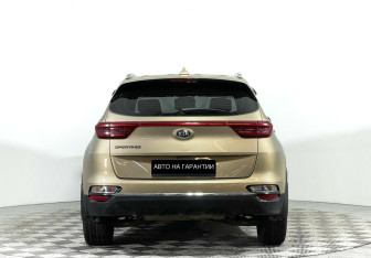 Подержанный автомобиль Kia Sportage 2018 года (4 фото)