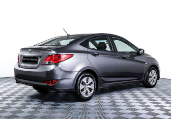 Подержанный автомобиль Hyundai Solaris Sedan 2014 года (5 фото)