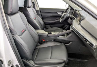 Подержанный автомобиль Changan CS35PLUS 2024 года (23 фото)