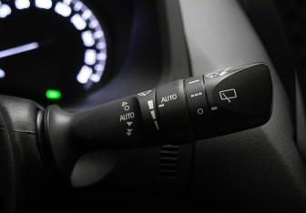 Подержанный автомобиль Toyota Land Cruiser Prado 2021 года (17 фото)