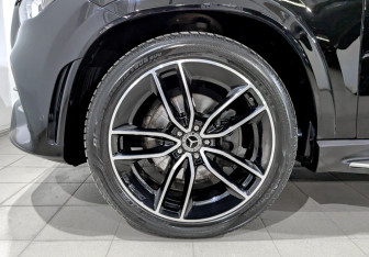 Подержанный автомобиль Mercedes-Benz GLE 2021 года (18 фото)