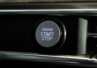 Подержанный автомобиль Kia K5 2020 года (18 фото)