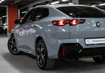 Подержанный автомобиль BMW X2 2024 года (30 фото)
