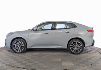 Новый BMW X2 2025 (3 фото)