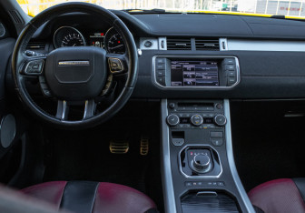 Подержанный автомобиль Land Rover Range Rover Evoque 2012 года (8 фото)