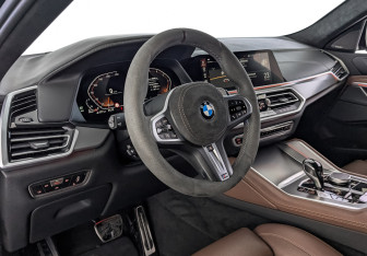 Подержанный автомобиль BMW X6 2021 года (15 фото)