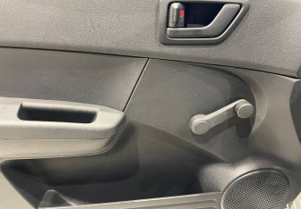 Подержанный автомобиль Hyundai Getz 2007 года (17 фото)