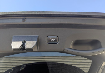 Подержанный автомобиль Kia Sportage 2023 года (30 фото)