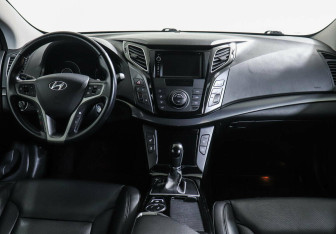 Подержанный автомобиль Hyundai i40 Wagon 2016 года (6 фото)