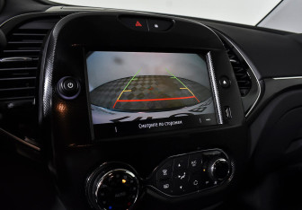Подержанный автомобиль Renault Kaptur 2021 года (14 фото)