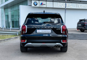 Подержанный автомобиль Hyundai Palisade 2021 года (6 фото)
