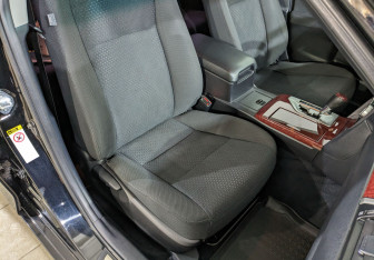 Подержанный автомобиль Toyota Camry Sedan 2014 года (23 фото)