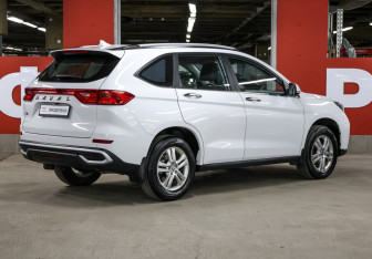 Подержанный автомобиль Haval M6 2024 года (5 фото)