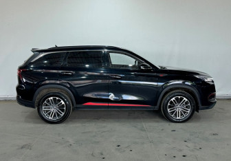 Подержанный автомобиль Changan CS75PLUS 2023 года (8 фото)