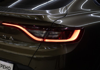 Подержанный автомобиль Renault Arkana 2020 года (23 фото)