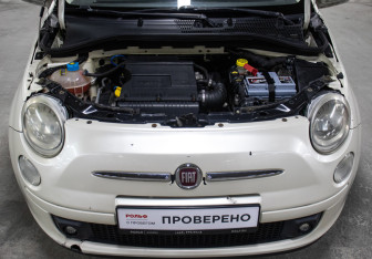 Подержанный автомобиль Fiat 500 Hatchback 2008 года (9 фото)