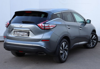 Подержанный автомобиль Nissan Murano Suv 2018 года (4 фото)