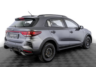 Подержанный автомобиль Kia Rio Hatchback 2021 года (5 фото)