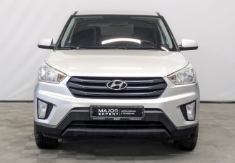 Подержанный автомобиль Hyundai Creta 2019 года (2 фото)