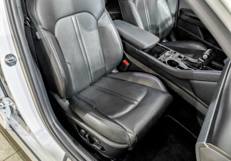 Подержанный автомобиль Kia K5 2021 года (25 фото)