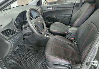 Подержанный автомобиль Hyundai Accent Sedan 2021 года (13 фото)