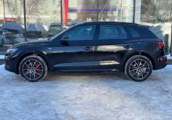 Новый Audi Q5 2025 (5 фото)