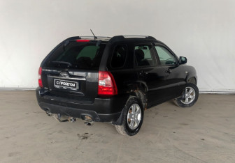 Подержанный автомобиль Kia Sportage 2010 года (4 фото)