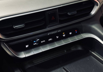 Подержанный автомобиль Changan UNI-T 2023 года (14 фото)