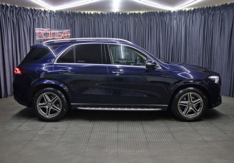Подержанный автомобиль Mercedes-Benz GLE 2021 года (4 фото)