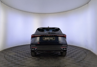 Подержанный автомобиль Omoda C5 2023 года (6 фото)