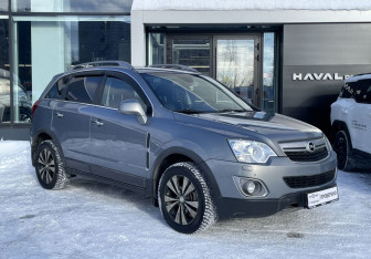 Подержанный автомобиль Opel Antara 2014 года (3 фото)