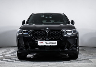Подержанный автомобиль BMW X4 2022 года (2 фото)