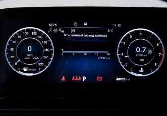 Подержанный автомобиль Omoda C5 2023 года (11 фото)