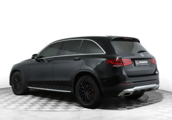 Подержанный автомобиль Mercedes-Benz GLC Coupe 2021 года (7 фото)