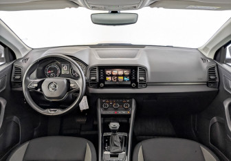Подержанный автомобиль Skoda Karoq 2021 года (14 фото)